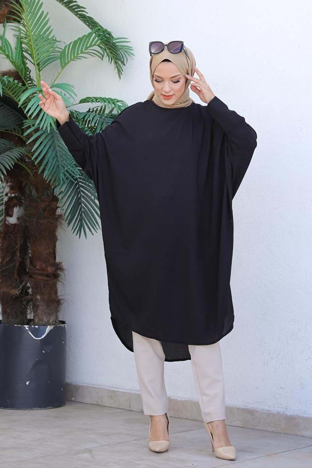 Yarasa Model Tunik SİYAH Yarasa Model Tunik SİYAH