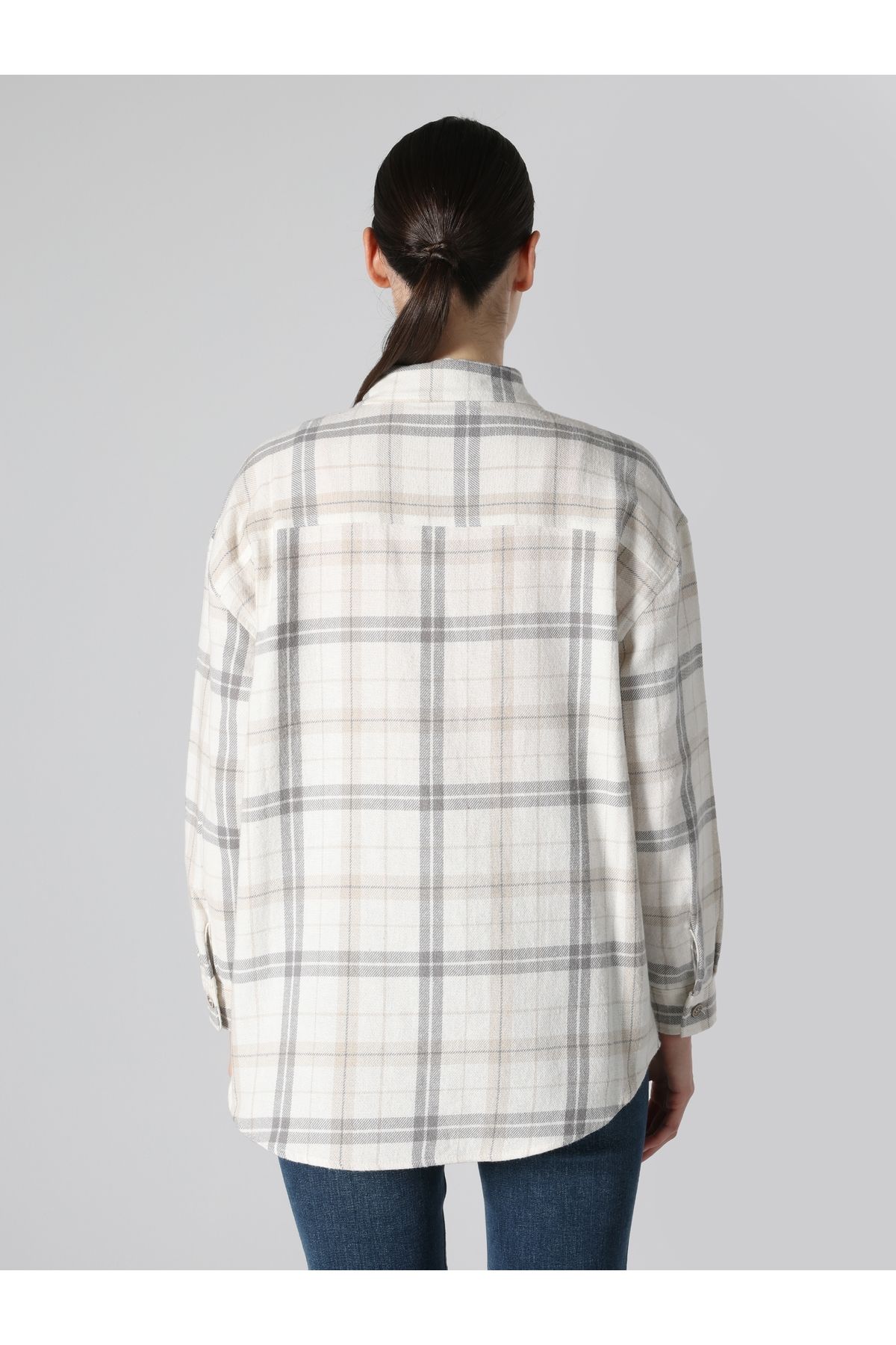 Regular Fit Çizgili Bej Kadın Uzun Kol Gömlek Cl1061055 Regular Fit Çizgili Bej Kadın Uzun Kol Gömlek Cl1061055