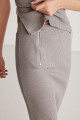 Lauren Kadın Slim Fit Fermuar Detaylı Midi Gri Etek Lauren Kadın Slim Fit Fermuar Detaylı Midi Gri Etek