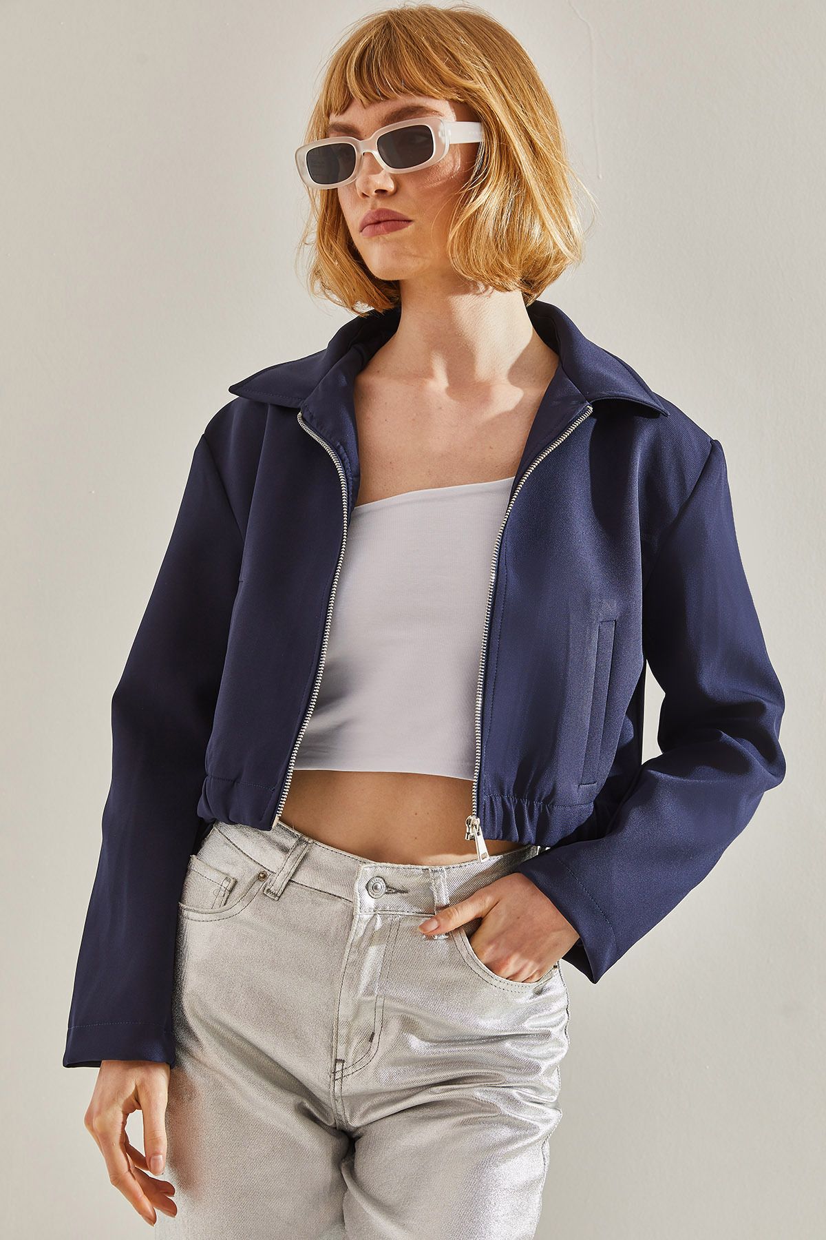 Kadın Yakalı Beli Lastikli Bomber Ceket 60251063 Kadın Yakalı Beli Lastikli Bomber Ceket 60251063