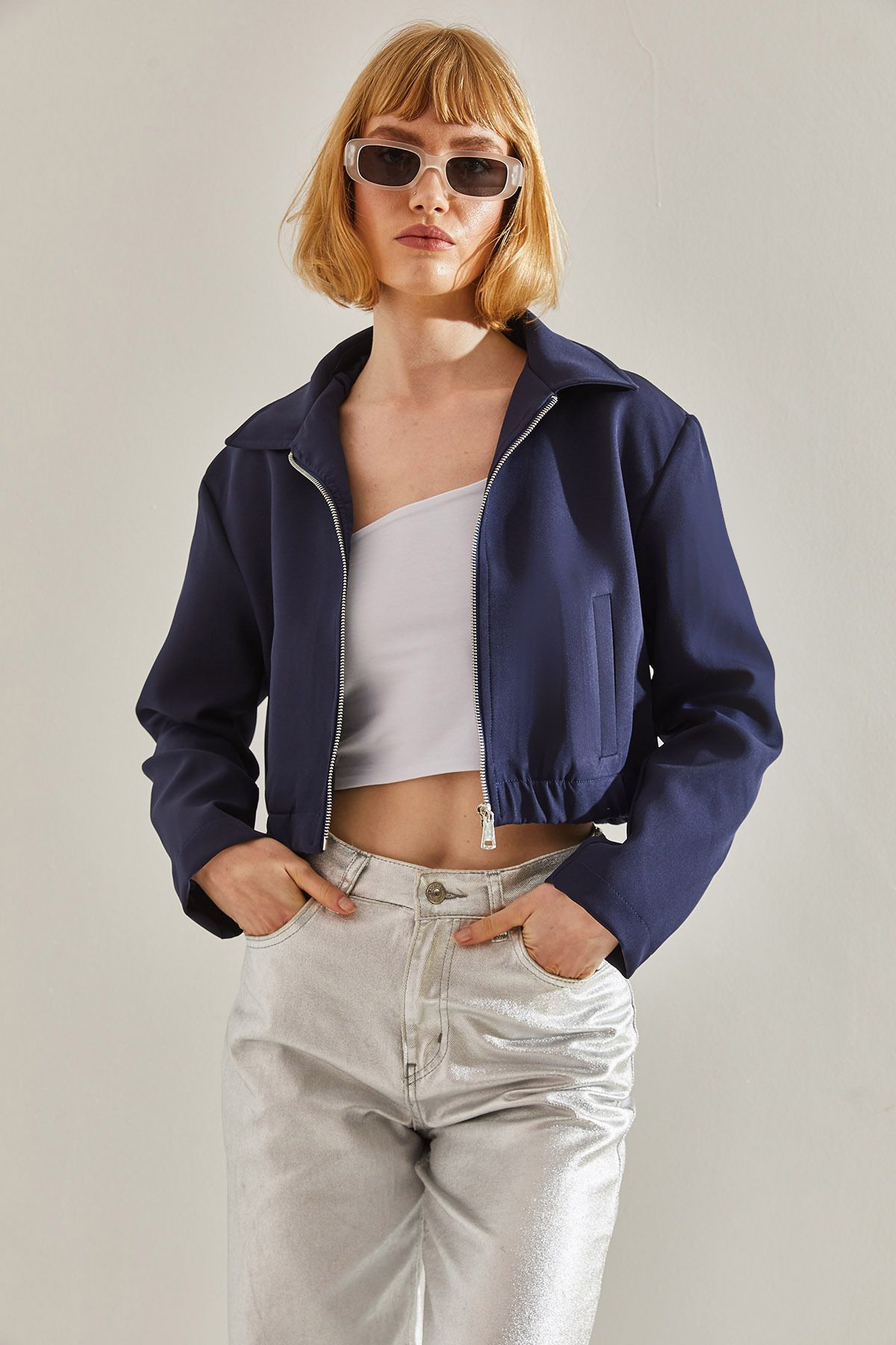 Kadın Yakalı Beli Lastikli Bomber Ceket 60251063 Kadın Yakalı Beli Lastikli Bomber Ceket 60251063