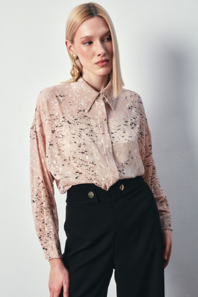 Varaklı Geniş Gömlek - PUDRA-GÜMÜŞ Varaklı Geniş Gömlek - PUDRA-GÜMÜŞ