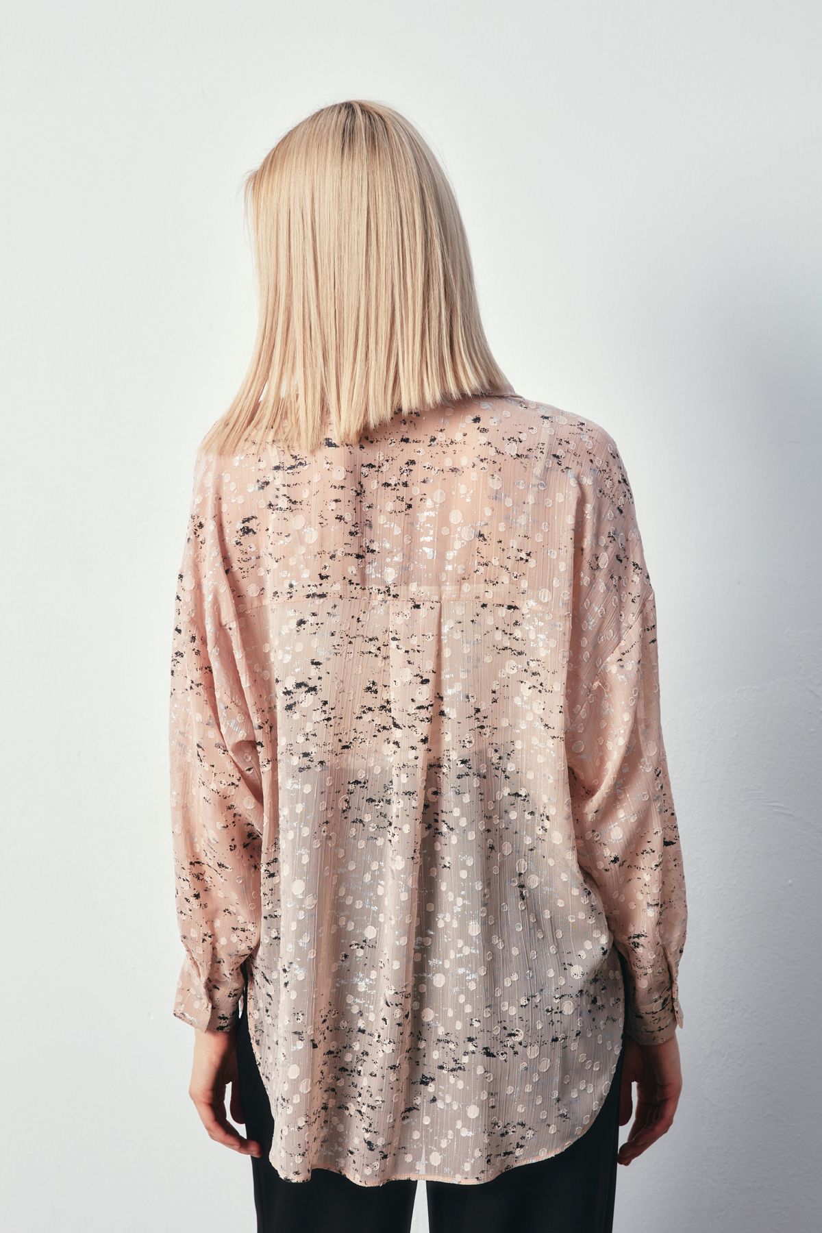 Varaklı Geniş Gömlek - PUDRA-GÜMÜŞ