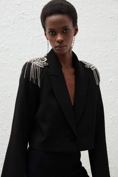 Omuz Aksesuarlı Kısa Ceket - Siyah