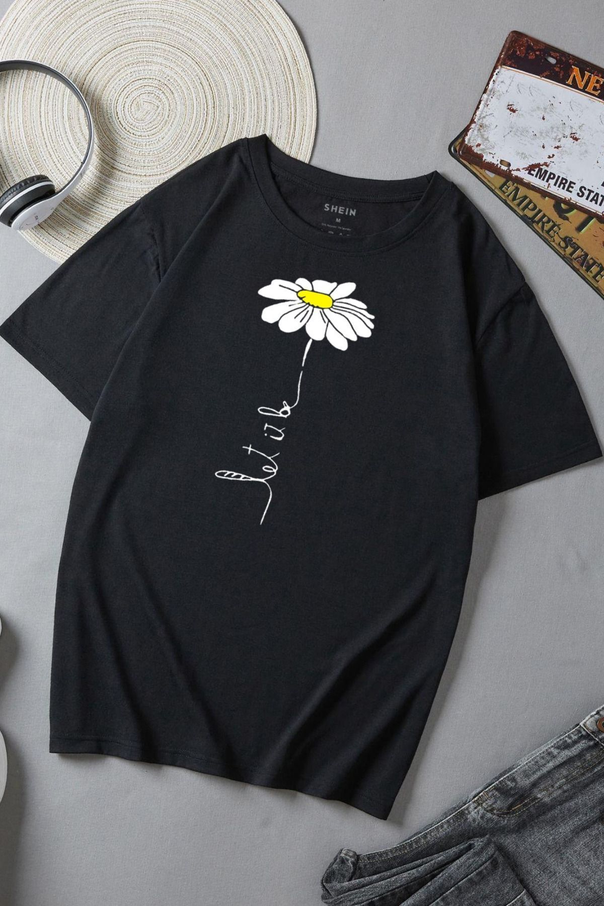 Unisex Papatya Baskılı Tshirt GARALİO Unisex Papatya Baskılı Tshirt GARALİO
