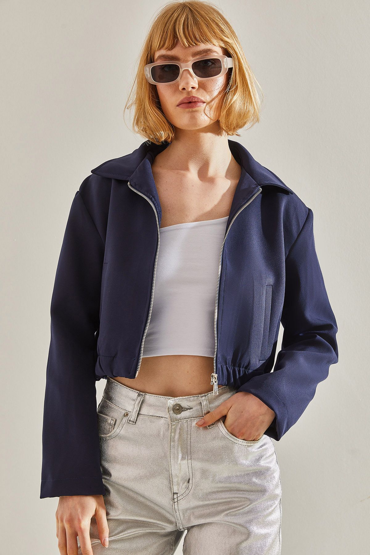 Kadın Yakalı Beli Lastikli Bomber Ceket 60251063 Kadın Yakalı Beli Lastikli Bomber Ceket 60251063