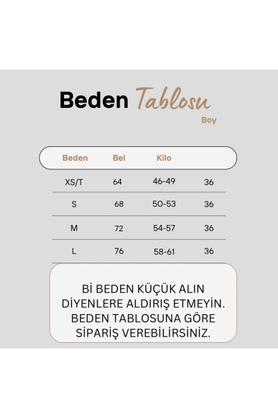 Kadın Piliseli Kemerli Mini Şortlu Etek Kadın Piliseli Kemerli Mini Şortlu Etek