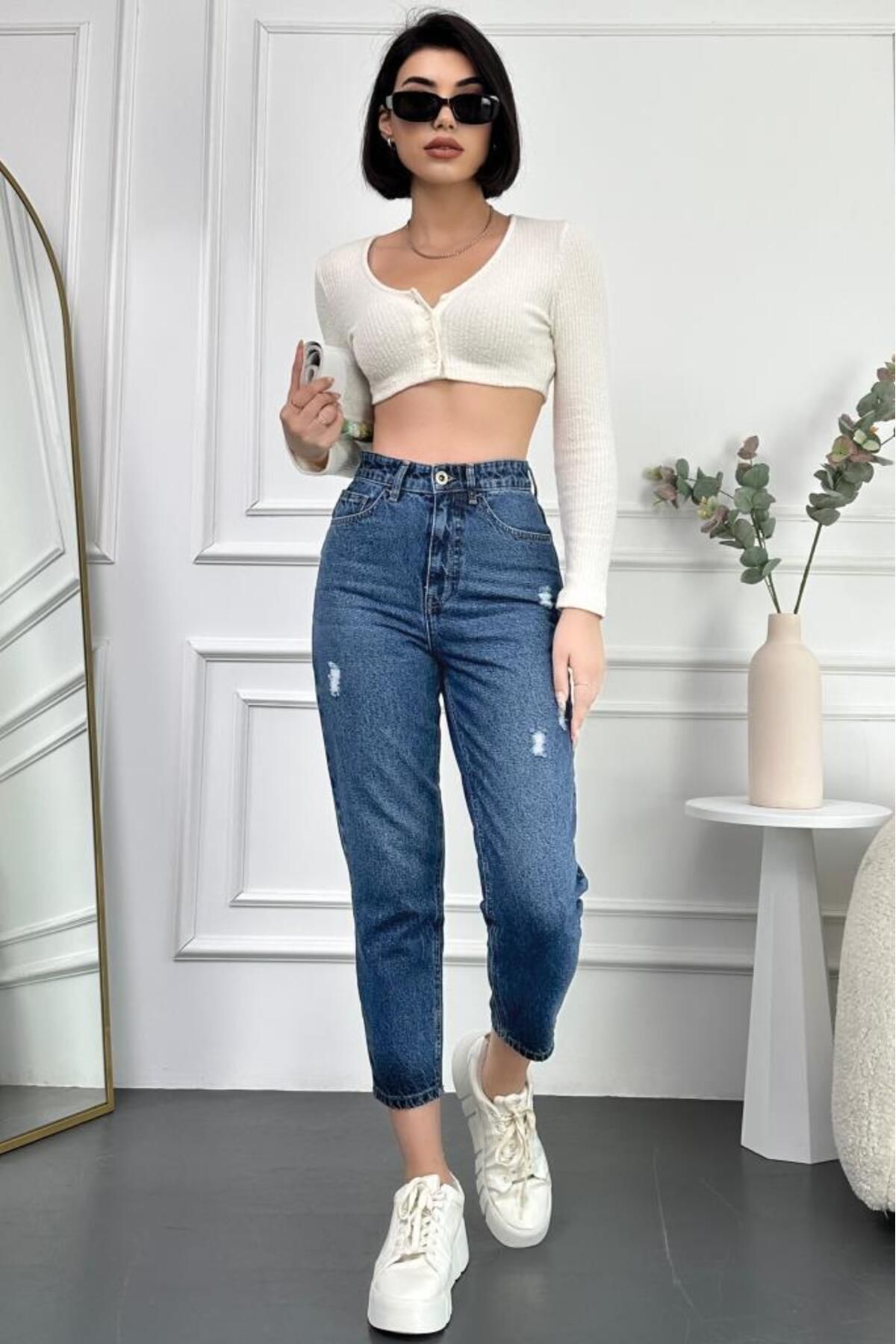Mavi Yıpratmalı Kadın Likralı Boyfriend Jean Yüksek Bel Esnek Kot Pantolon MABEL-MAVİYPT Mavi Yıpratmalı Kadın Likralı Boyfriend Jean Yüksek Bel Esnek Kot Pantolon MABEL-MAVİYPT