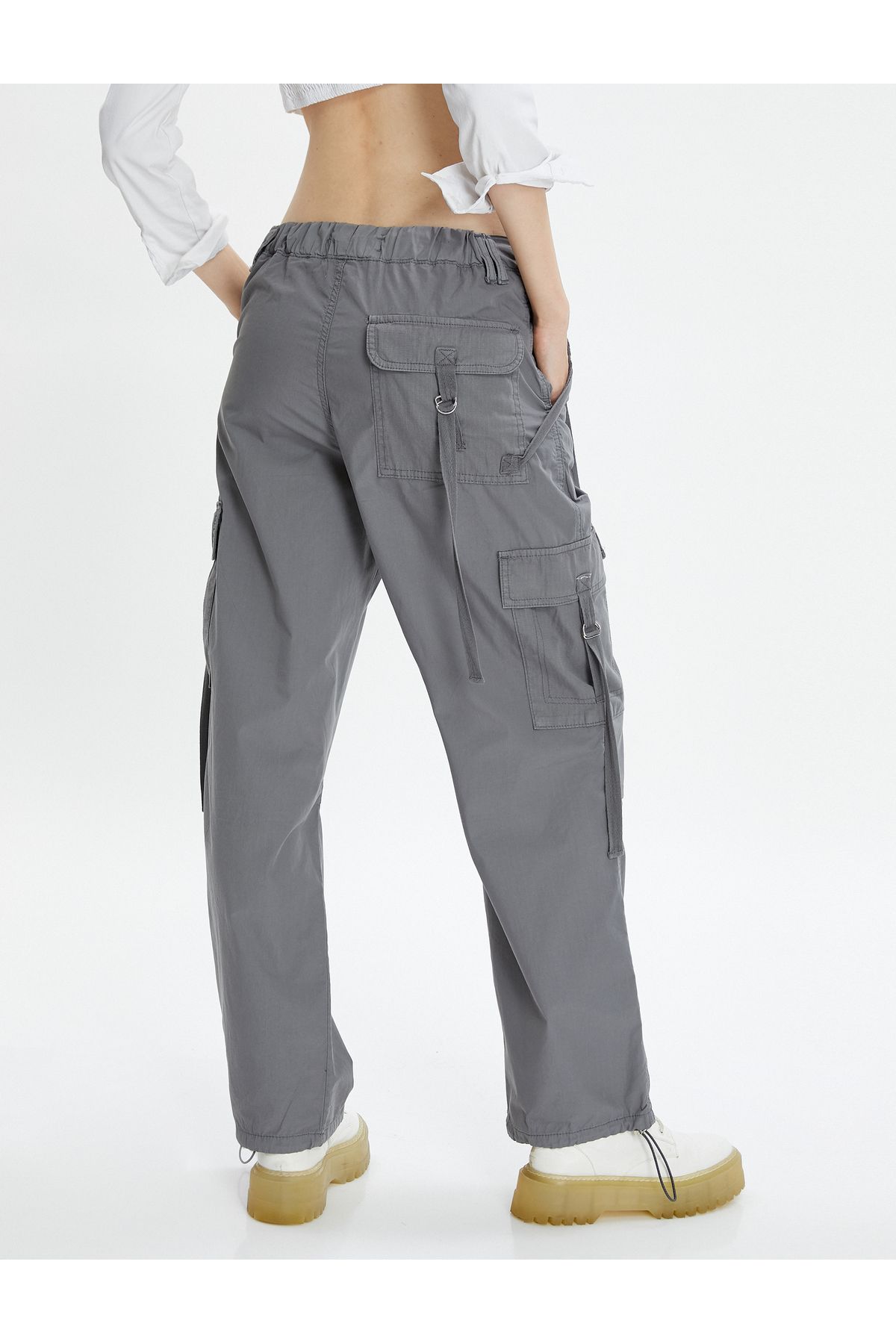 Paraşüt Pantolon Oversize Cepli Beli Lastikli Pamuklu Yıkamalı Paraşüt Pantolon Oversize Cepli Beli Lastikli Pamuklu Yıkamalı