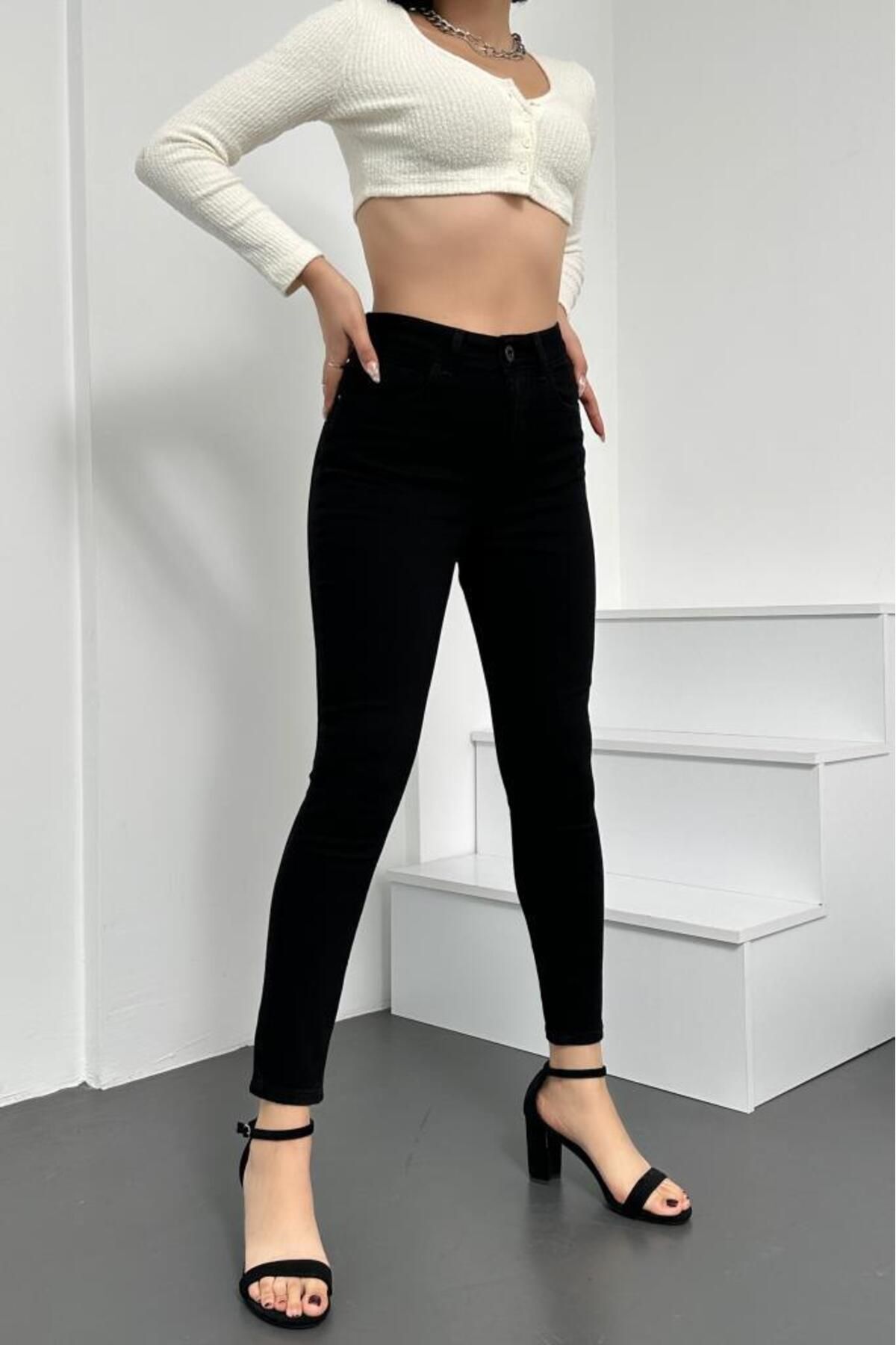 Kadın Siyah Süper Skinny Fit Esnek Likralı Denim Jean Kot Pantolon Hltjenniesiyah Kadın Siyah Süper Skinny Fit Esnek Likralı Denim Jean Kot Pantolon Hltjenniesiyah