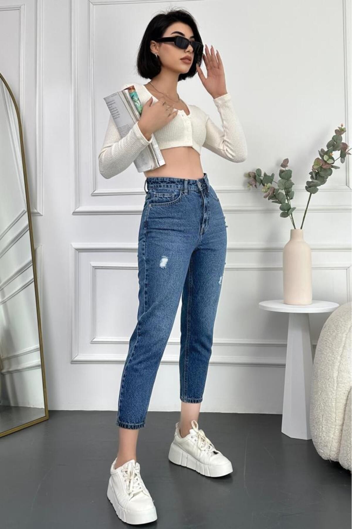 Mavi Yıpratmalı Kadın Likralı Boyfriend Jean Yüksek Bel Esnek Kot Pantolon MABEL-MAVİYPT Mavi Yıpratmalı Kadın Likralı Boyfriend Jean Yüksek Bel Esnek Kot Pantolon MABEL-MAVİYPT
