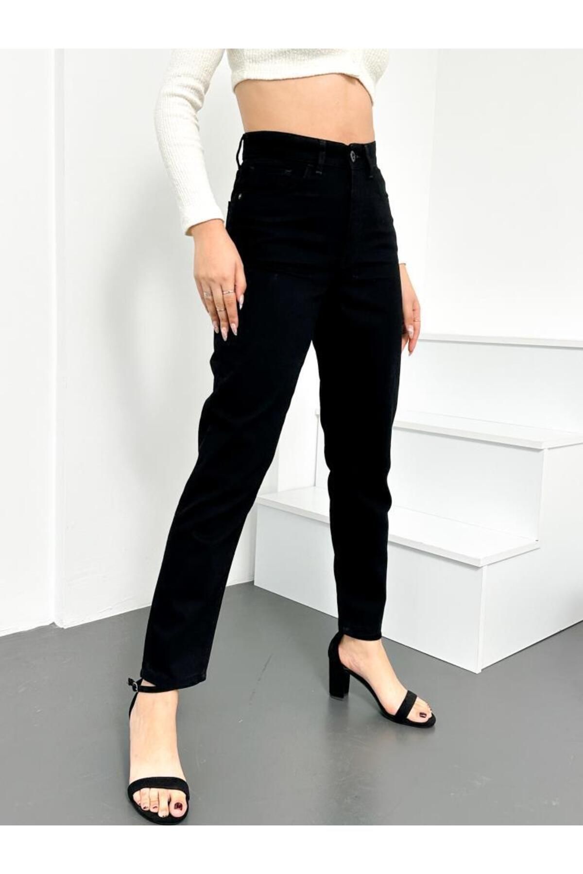 Siyah Kadın Mom Jean Yüksek Bel Likrasız %100 Pamuk Kot Pantolon Anna Model Siyah Kadın Mom Jean Yüksek Bel Likrasız %100 Pamuk Kot Pantolon Anna Model