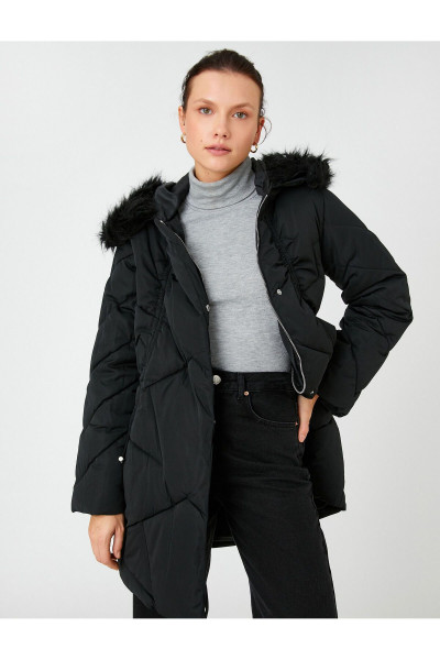 Kapüşonlu Şişme Mont Peluş Detaylı Kapüşonlu Şişme Mont Peluş Detaylı