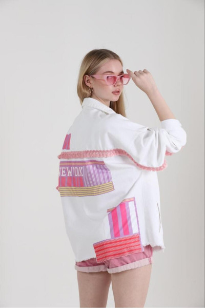 Kadın Renk Bloklu Püsküllü Rahat Kesim Oversize Beyaz Jean Ceket Gömlek Kadın Renk Bloklu Püsküllü Rahat Kesim Oversize Beyaz Jean Ceket Gömlek