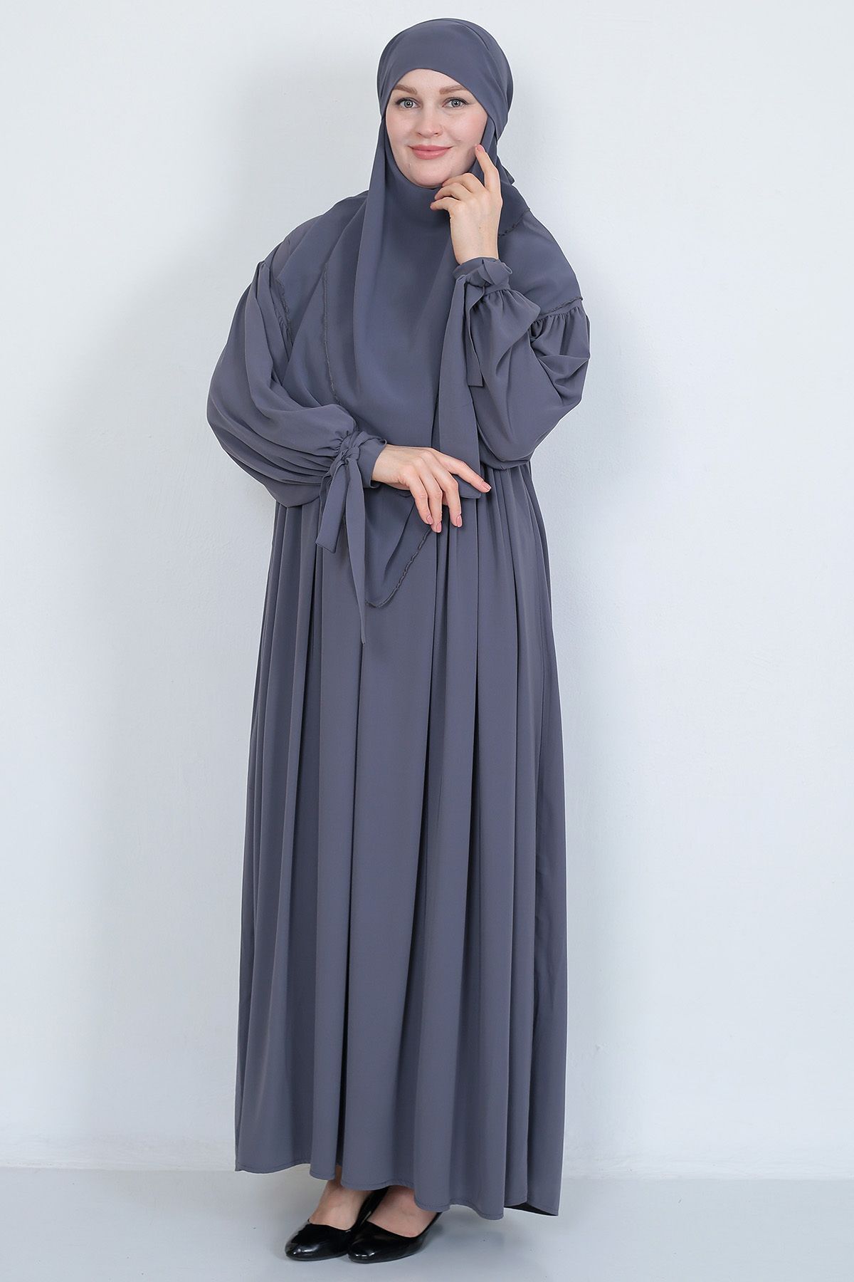 Kol Bağcıklı Robalı Elbise ve 3 Katlı Sufle Hijab Tesettür Takım