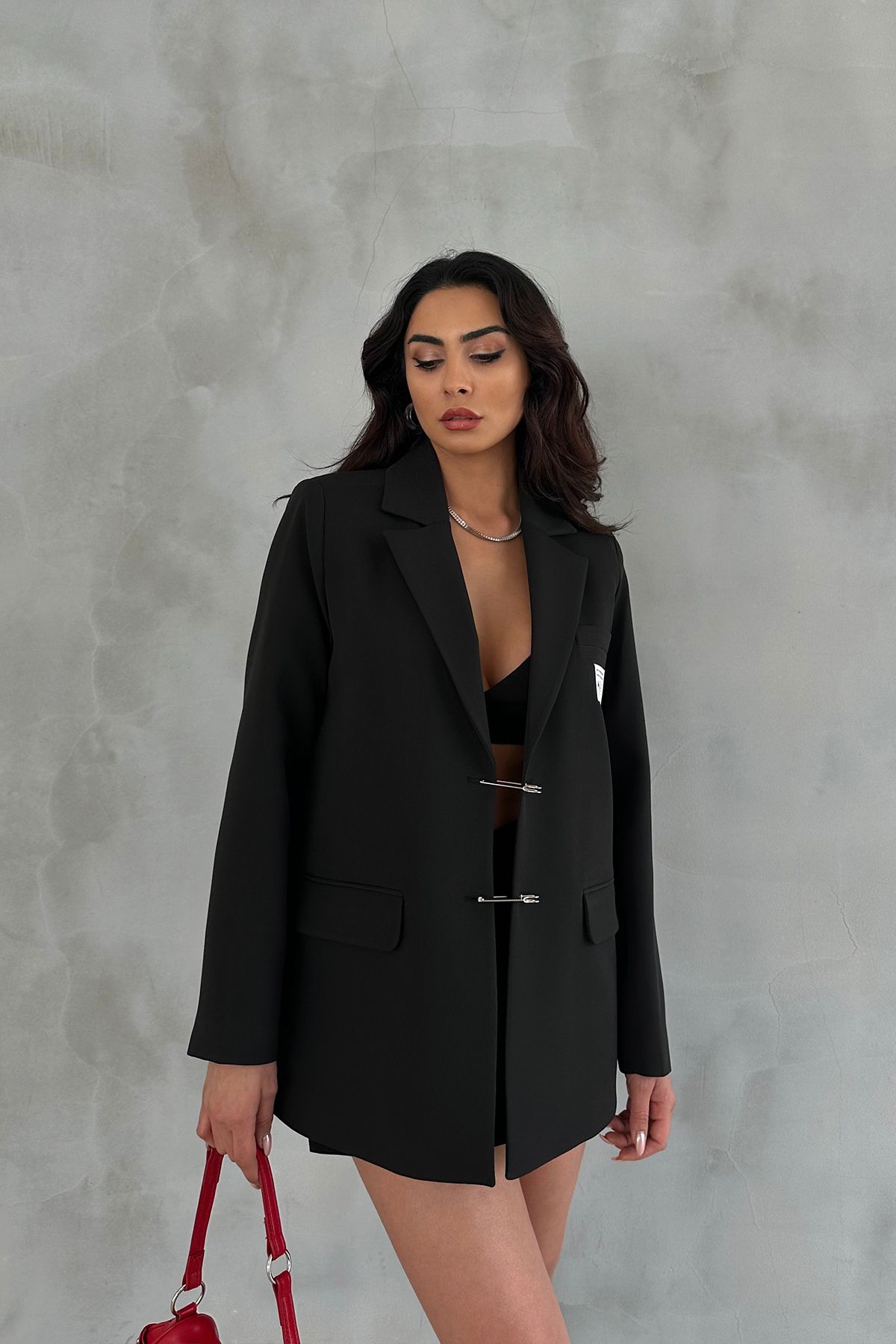 Siyah Çengel Detay Tasarım Blazer Ceket Siyah Çengel Detay Tasarım Blazer Ceket