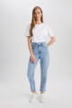Lina Comfort Mom Fit Yüksek Rahat Kalıp Hafif Dar Paça Bilek Boy Jean Pantolon B6510ax24sp Lina Comfort Mom Fit Yüksek Rahat Kalıp Hafif Dar Paça Bilek Boy Jean Pantolon B6510ax24sp