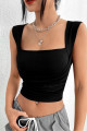 Kare Yaka Büzgü Detaylı Esnek Crop Bluz