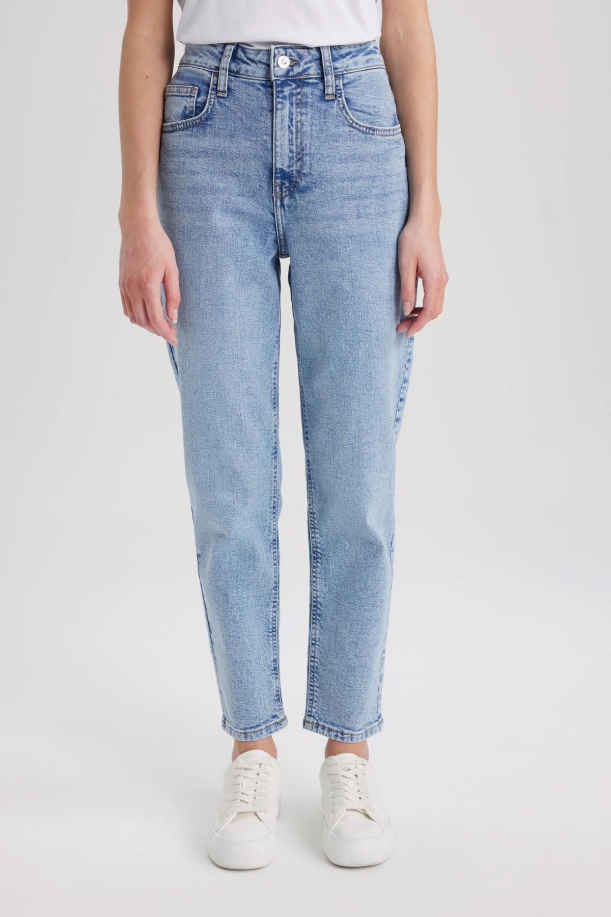 Lina Comfort Mom Fit Yüksek Rahat Kalıp Hafif Dar Paça Bilek Boy Jean Pantolon B6510ax24sp Lina Comfort Mom Fit Yüksek Rahat Kalıp Hafif Dar Paça Bilek Boy Jean Pantolon B6510ax24sp