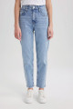 Lina Comfort Mom Fit Yüksek Rahat Kalıp Hafif Dar Paça Bilek Boy Jean Pantolon B6510ax24sp Lina Comfort Mom Fit Yüksek Rahat Kalıp Hafif Dar Paça Bilek Boy Jean Pantolon B6510ax24sp