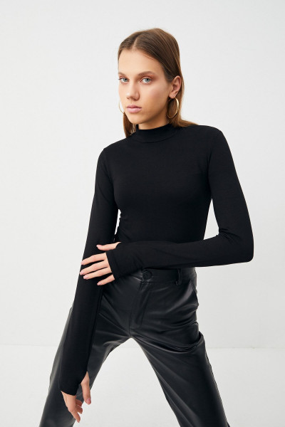 Kadın Siyah Parmak Detaylı Body Kadın Siyah Parmak Detaylı Body