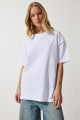 Süper Kalite Kadın %100 Pamuk Beyaz Bisiklet Yaka Oversize Boyfriend T-shirt Süper Kalite Kadın %100 Pamuk Beyaz Bisiklet Yaka Oversize Boyfriend T-shirt