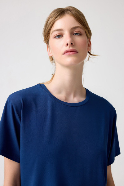 x Melodi Lacivert Oversize Geniş Kalıp Tişört Boyfriend T-Shirt x Melodi Lacivert Oversize Geniş Kalıp Tişört Boyfriend T-Shirt