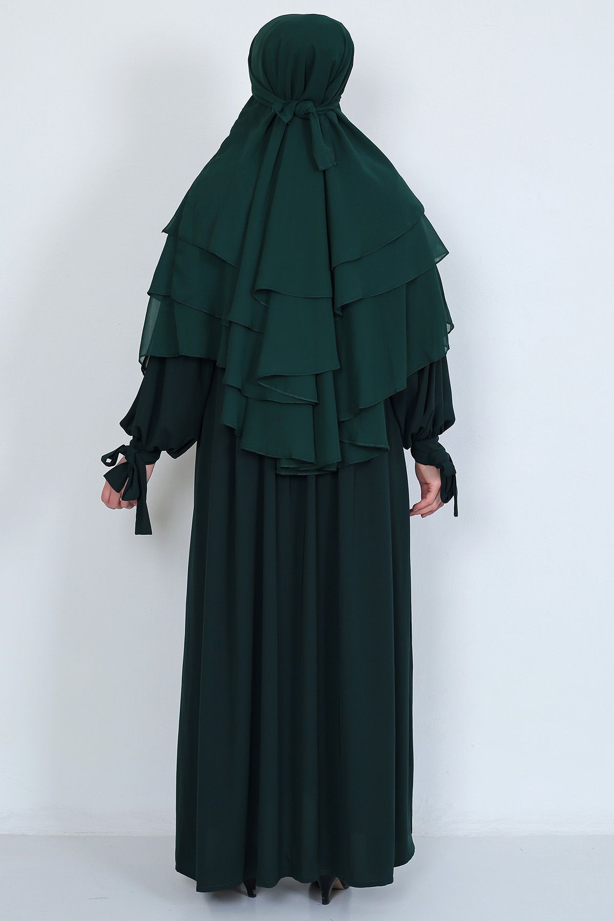 Kol Bağcıklı Robalı Elbise ve 3 Katlı Sufle Hijab Tesettür Takım
