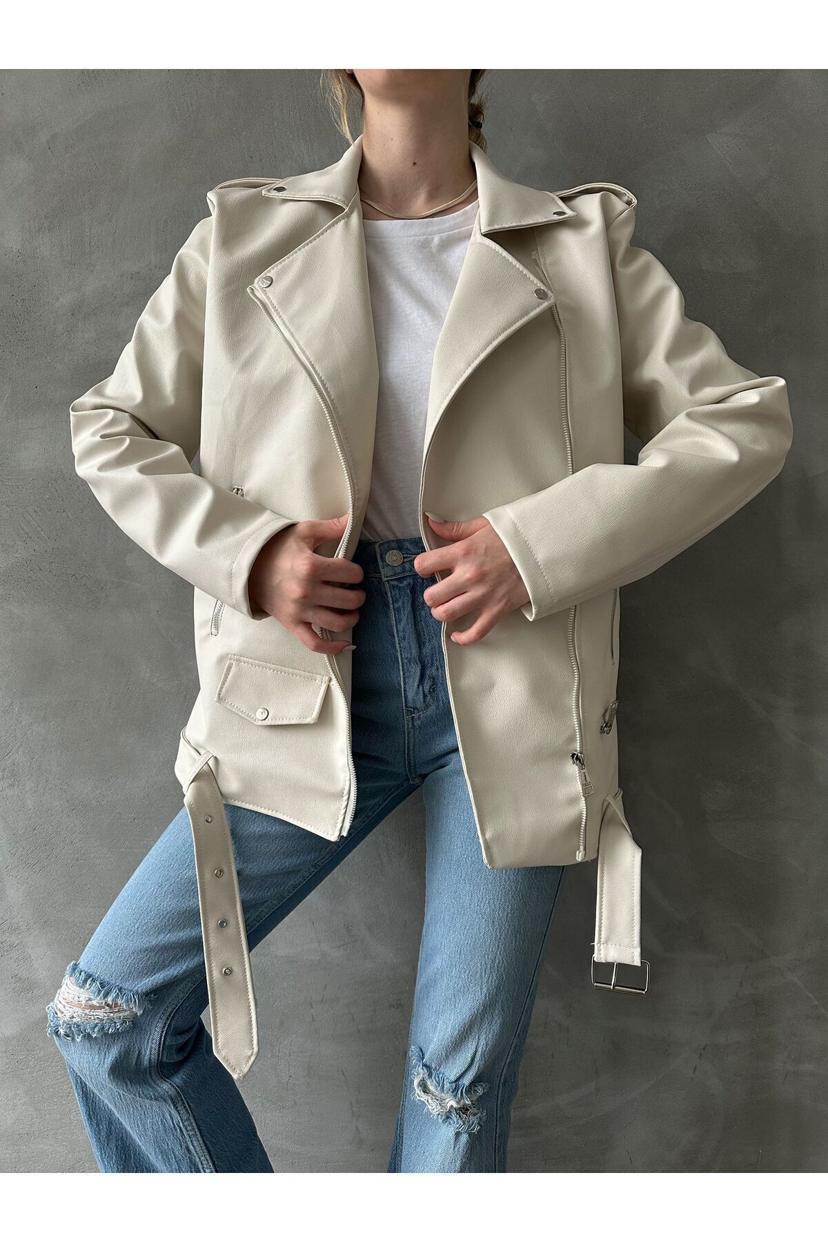 Oversize Kadın Uzun Biker Deri Ceket Oversize Kadın Uzun Biker Deri Ceket