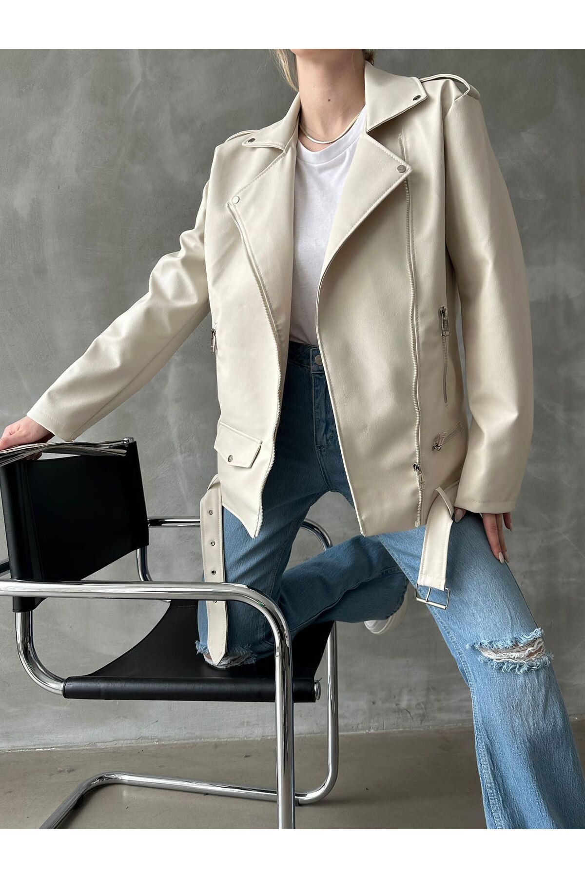 Oversize Kadın Uzun Biker Deri Ceket Oversize Kadın Uzun Biker Deri Ceket