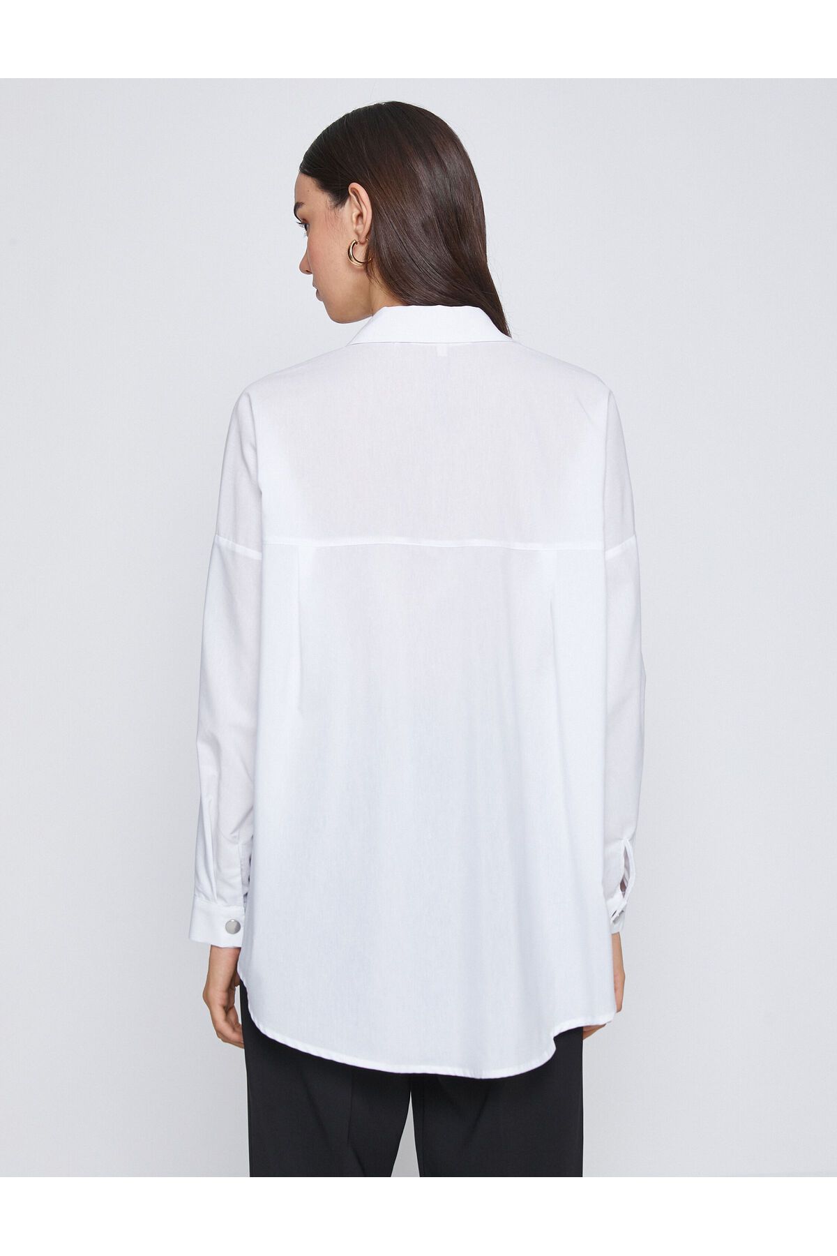 Oversize Gömlek Çıtçıtlı Cepli Oversize Gömlek Çıtçıtlı Cepli
