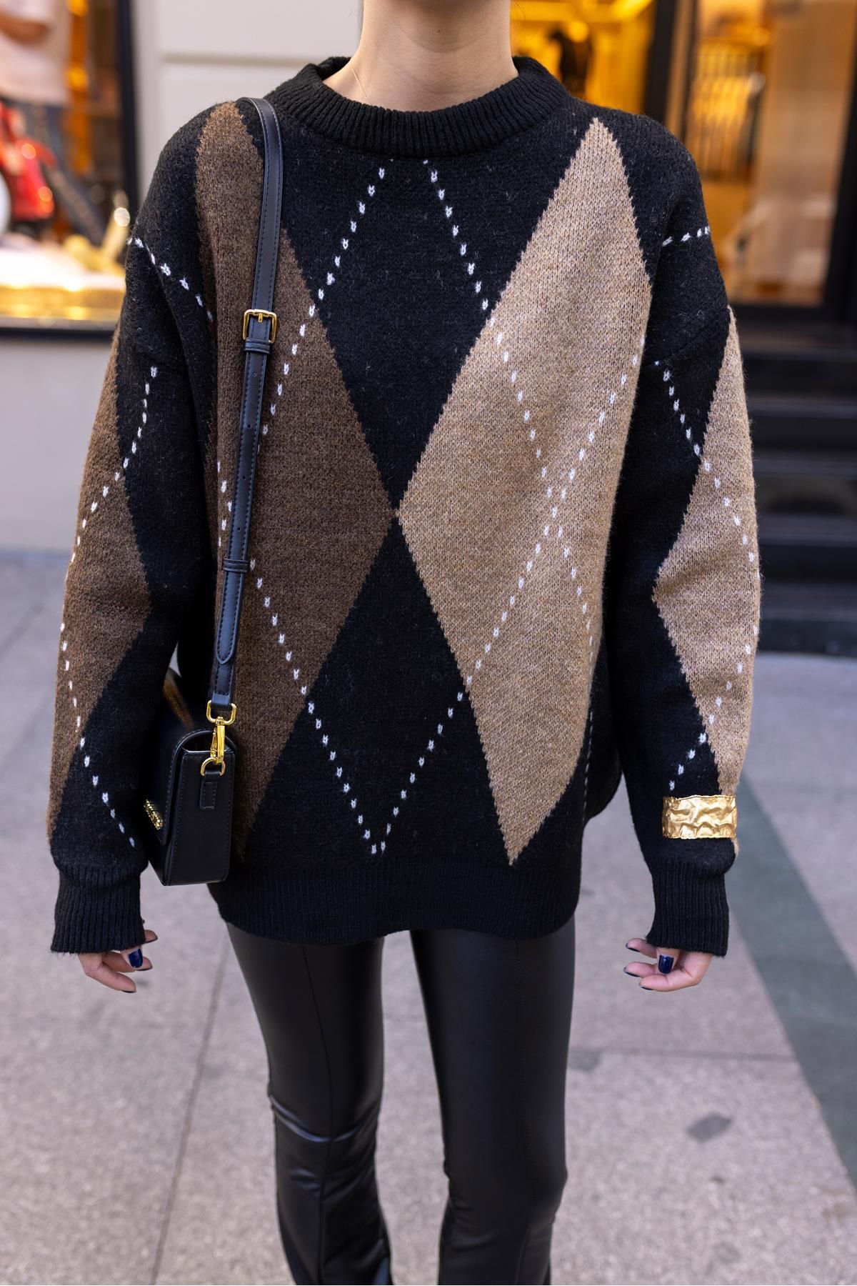 Kahve Baklava Desen Oversize Triko Kahve Baklava Desen Oversize Triko