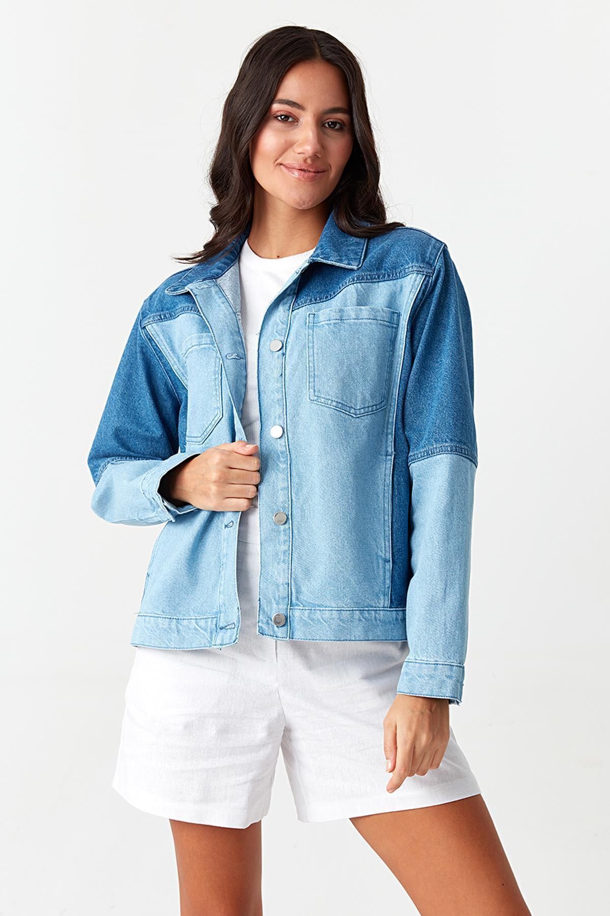 Renk Bloklu Mavi Cep Detaylı Denim Ceket Renk Bloklu Mavi Cep Detaylı Denim Ceket