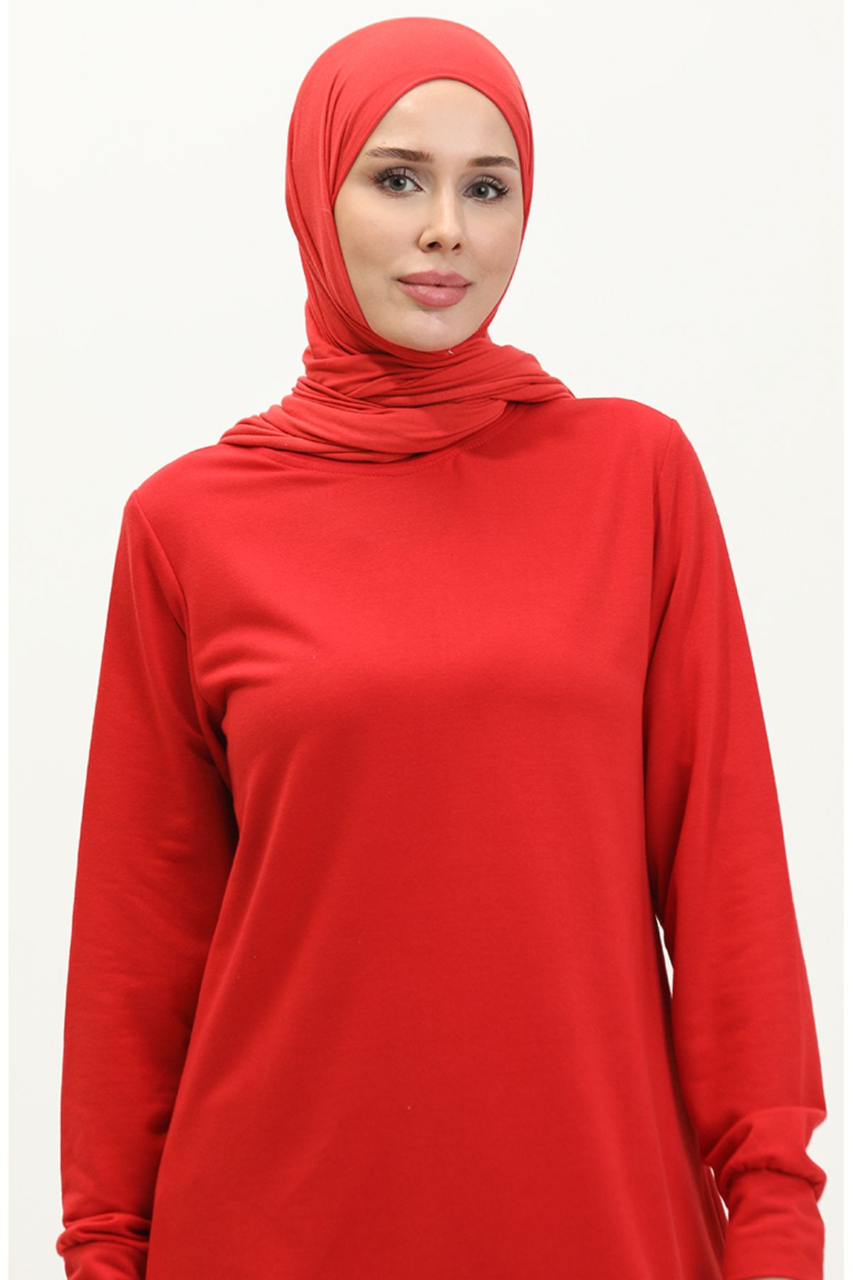 Yırtmaç Detaylı Spor Tunik 0269-05 Bordo Yırtmaç Detaylı Spor Tunik 0269-05 Bordo