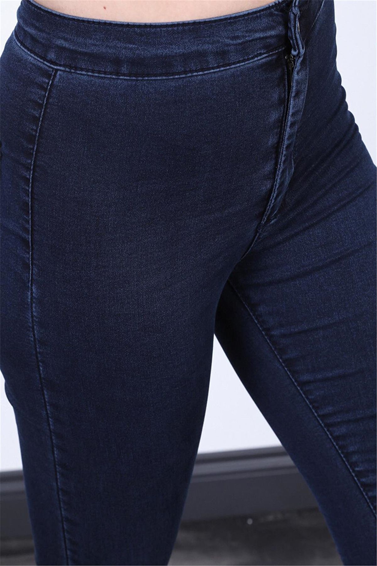 Lacivert Yüksek Bel Skinny Fit Jean Likralı Önü Cepsiz Tayt Pantolon Lacivert Yüksek Bel Skinny Fit Jean Likralı Önü Cepsiz Tayt Pantolon