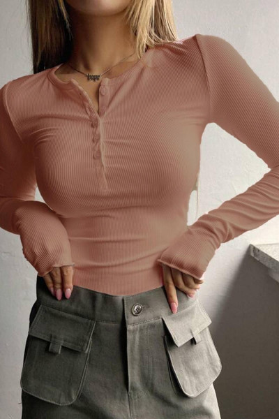 Kadın Somon Düğme Detaylı Patlı Düğmeli Bisiklet Yaka Uzun Kollu Fitilli Kaşkorse Bluz Body Kadın Somon Düğme Detaylı Patlı Düğmeli Bisiklet Yaka Uzun Kollu Fitilli Kaşkorse Bluz Body