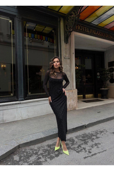 Komple Taşlı Tül Elbise Komple Taşlı Tül Elbise