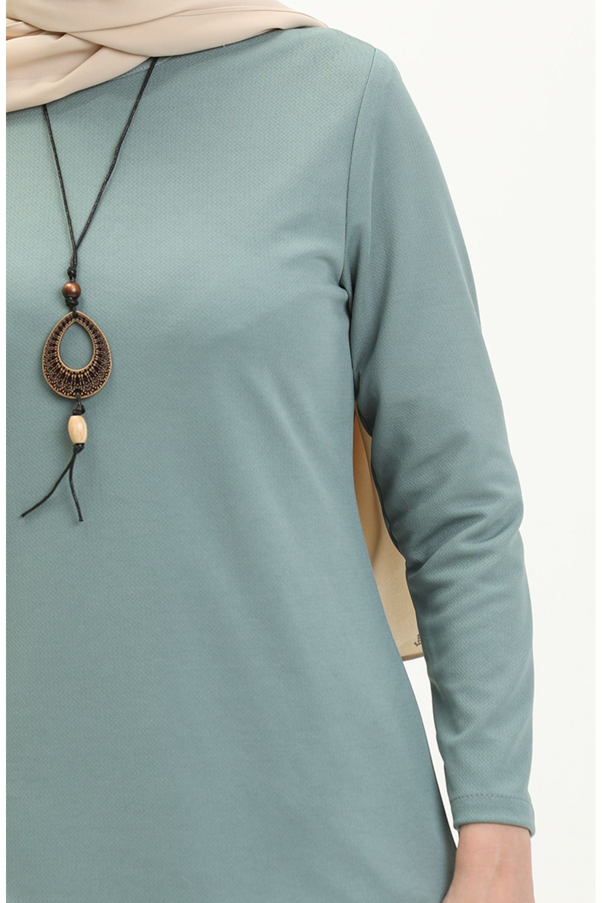 Kolyeli Tunik Pantolon İkili Takım 0704-04 Çağla Yeşili Kolyeli Tunik Pantolon İkili Takım 0704-04 Çağla Yeşili
