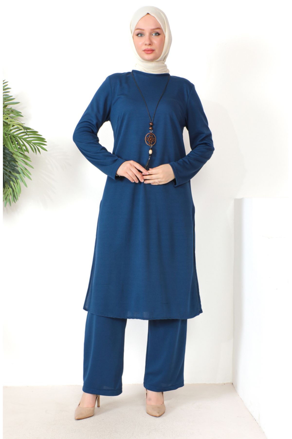 Kolyeli Tunik Pantolon İkili Takım 8585-09 İndigo Kolyeli Tunik Pantolon İkili Takım 8585-09 İndigo