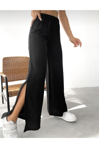 Kadın Yan Yırtmaçlı Pantolon Kadın Yan Yırtmaçlı Pantolon