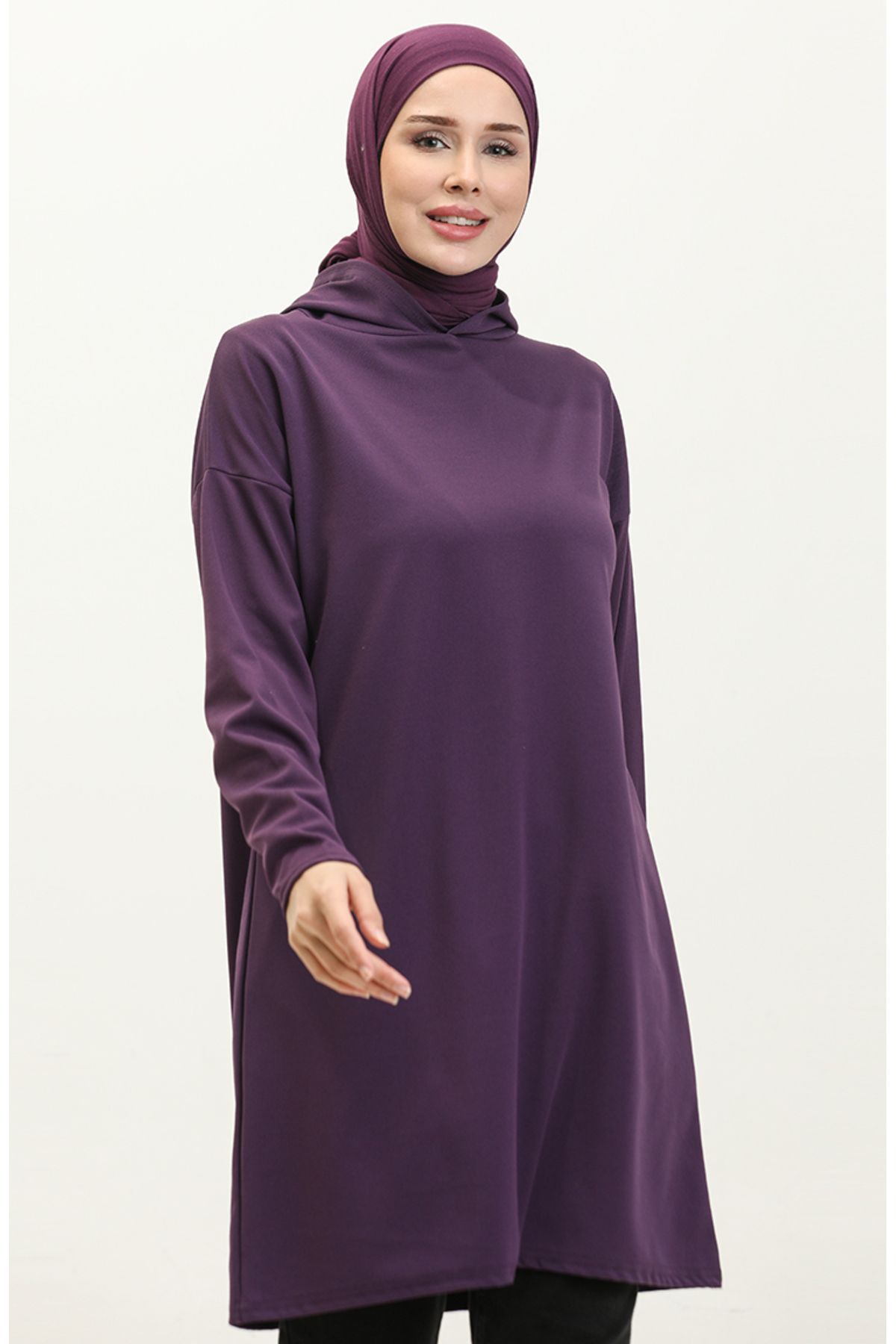 Kapüşonlu Mevsimlik Sade Tunik 8665-02 Mürdüm Kapüşonlu Mevsimlik Sade Tunik 8665-02 Mürdüm
