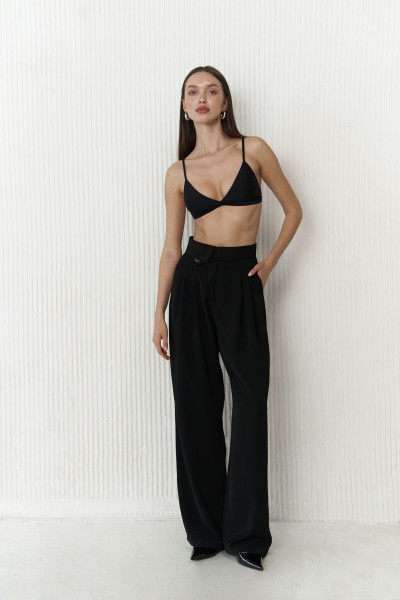 Mai Collection Diego Ön Düğme Detaylı Siyah Pantolon Mai Collection Diego Ön Düğme Detaylı Siyah Pantolon