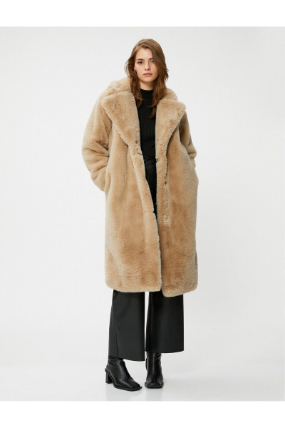 Uzun Peluş Mont Cepli Çıtçıtlı