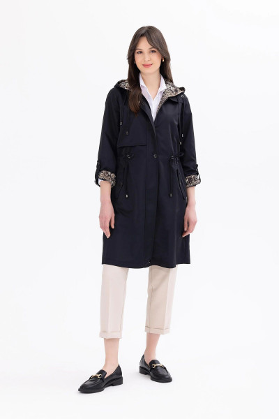 Seçil Kadın Astarı Leopar Desenli Kapüşonlu Trençkot 1011 Siyah Seçil Kadın Astarı Leopar Desenli Kapüşonlu Trençkot 1011 Siyah