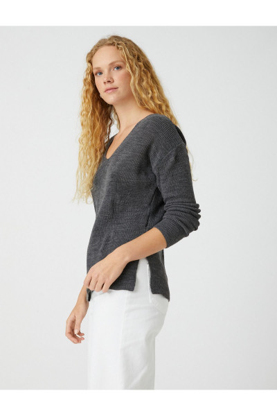 Triko Kazak V Yaka Kaşmir Dokulu Triko Kazak V Yaka Kaşmir Dokulu