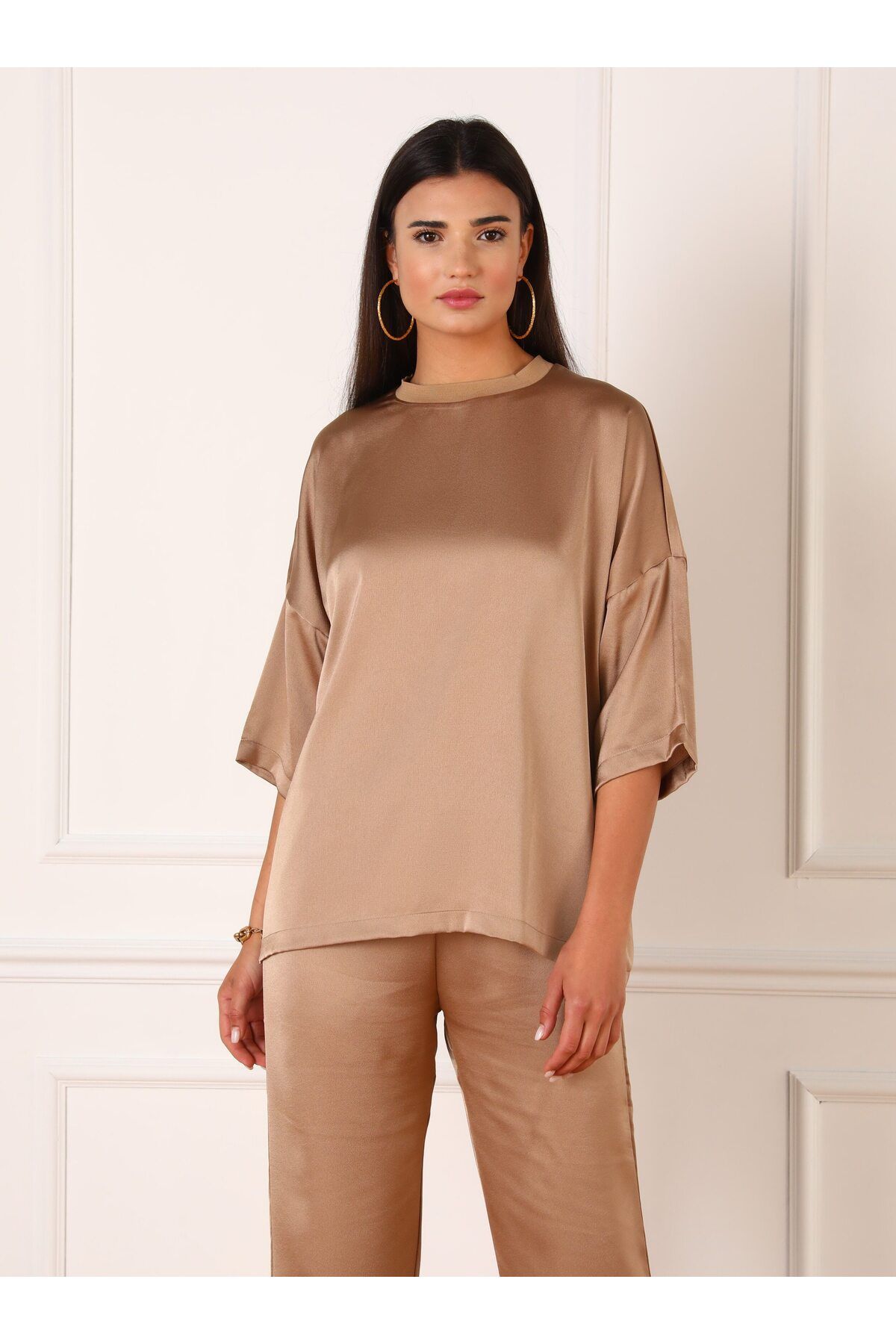 Yaka Detaylı Saten Tunik - Bej - Refka Yaka Detaylı Saten Tunik - Bej - Refka