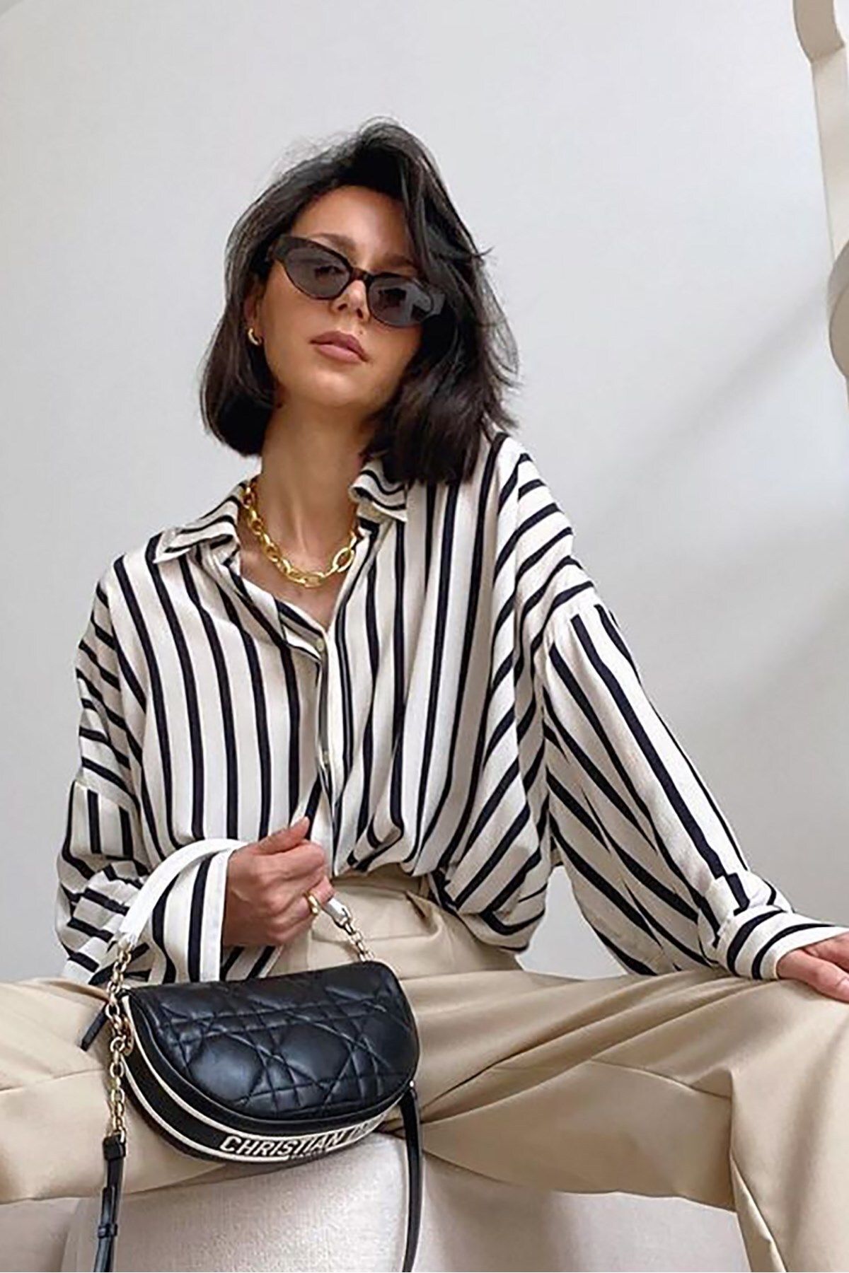 Mad Girls Beyaz Çizgili Gömlek Mg1383 Mad Girls Beyaz Çizgili Gömlek Mg1383