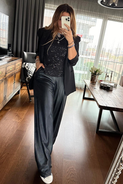 Payetli Reglan Yaka Bluz Siyah Payetli Reglan Yaka Bluz Siyah