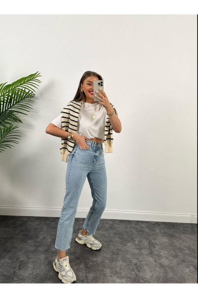 Premium Kalite Paçası Kesik Toparlayıcı Likralı BoyFit Jean
