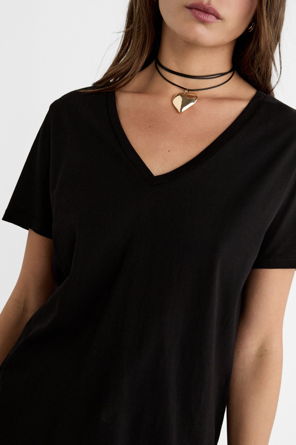 V Yaka Basic T-shirt V Yaka Basic T-shirt